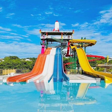 Villas Diroma Com Um Dia No Acqua Park, Splash E Slide Caldas Novas Dış mekan fotoğraf