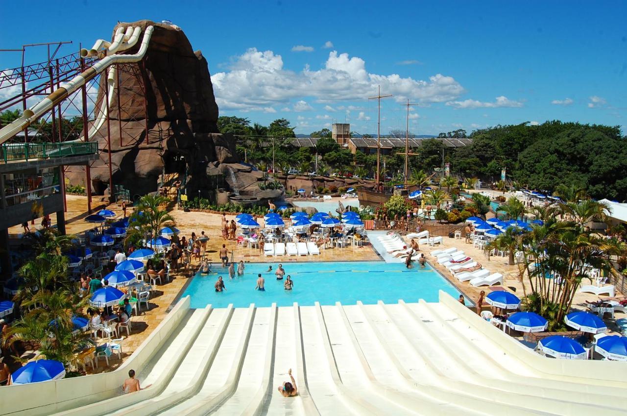 Villas Diroma Com Um Dia No Acqua Park, Splash E Slide Caldas Novas Dış mekan fotoğraf