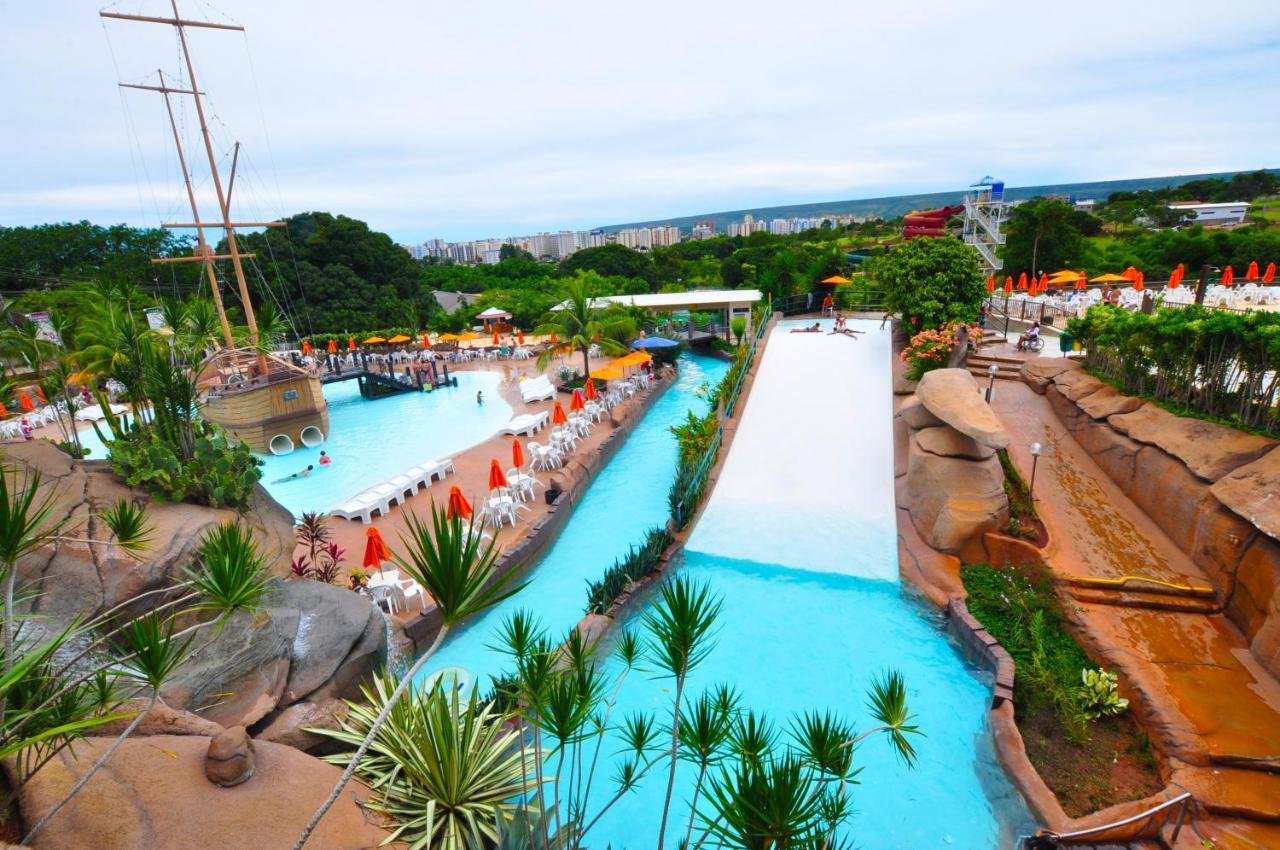 Villas Diroma Com Um Dia No Acqua Park, Splash E Slide Caldas Novas Dış mekan fotoğraf