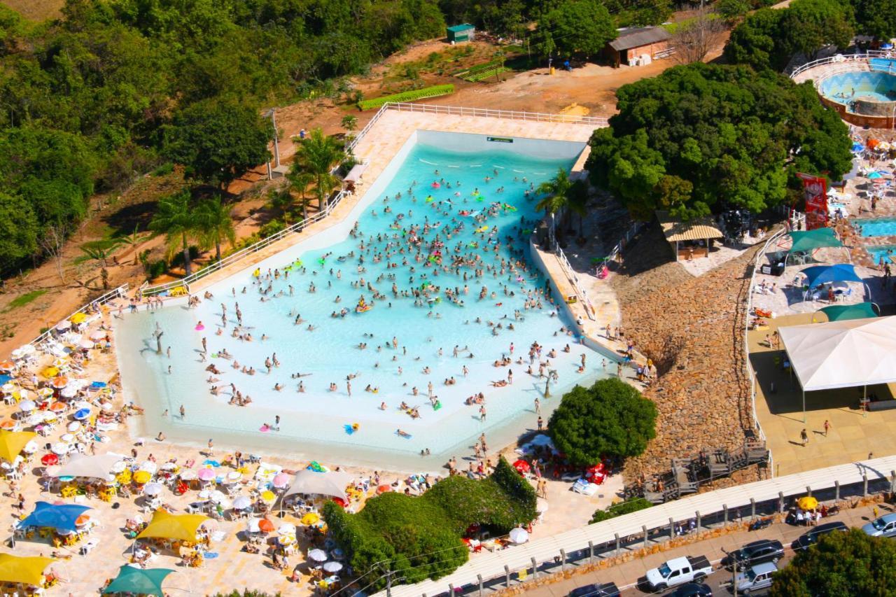 Villas Diroma Com Um Dia No Acqua Park, Splash E Slide Caldas Novas Dış mekan fotoğraf