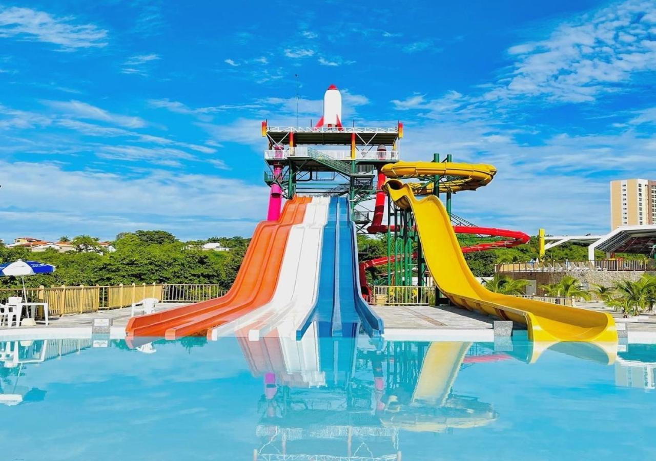 Villas Diroma Com Um Dia No Acqua Park, Splash E Slide Caldas Novas Dış mekan fotoğraf