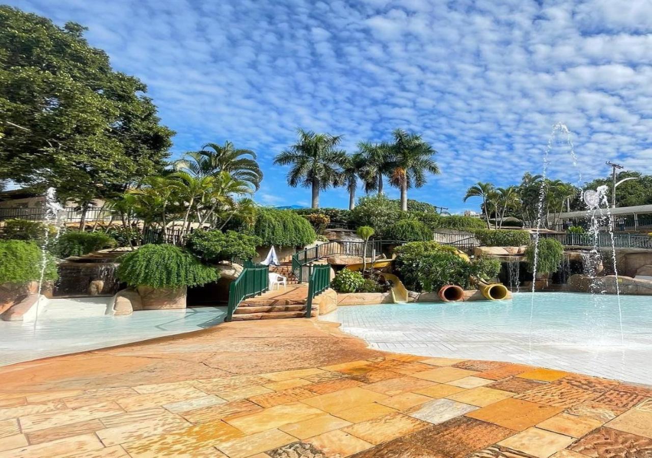 Villas Diroma Com Um Dia No Acqua Park, Splash E Slide Caldas Novas Dış mekan fotoğraf