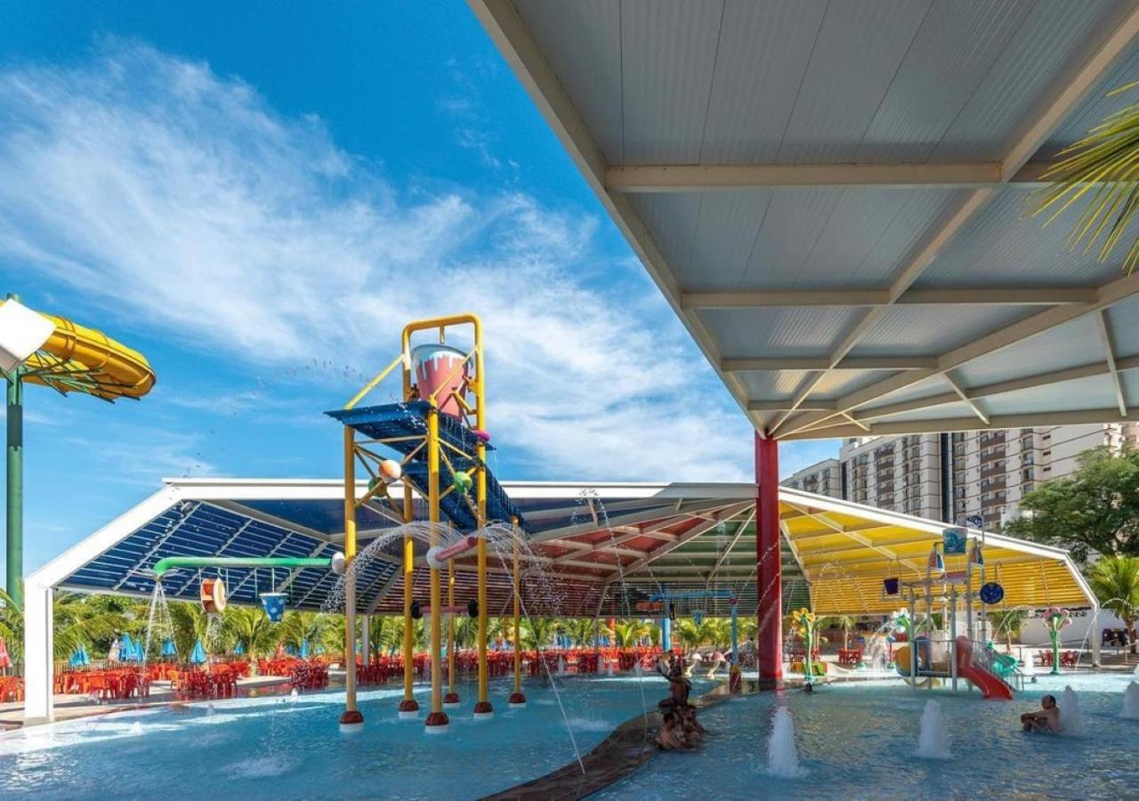 Villas Diroma Com Um Dia No Acqua Park, Splash E Slide Caldas Novas Dış mekan fotoğraf